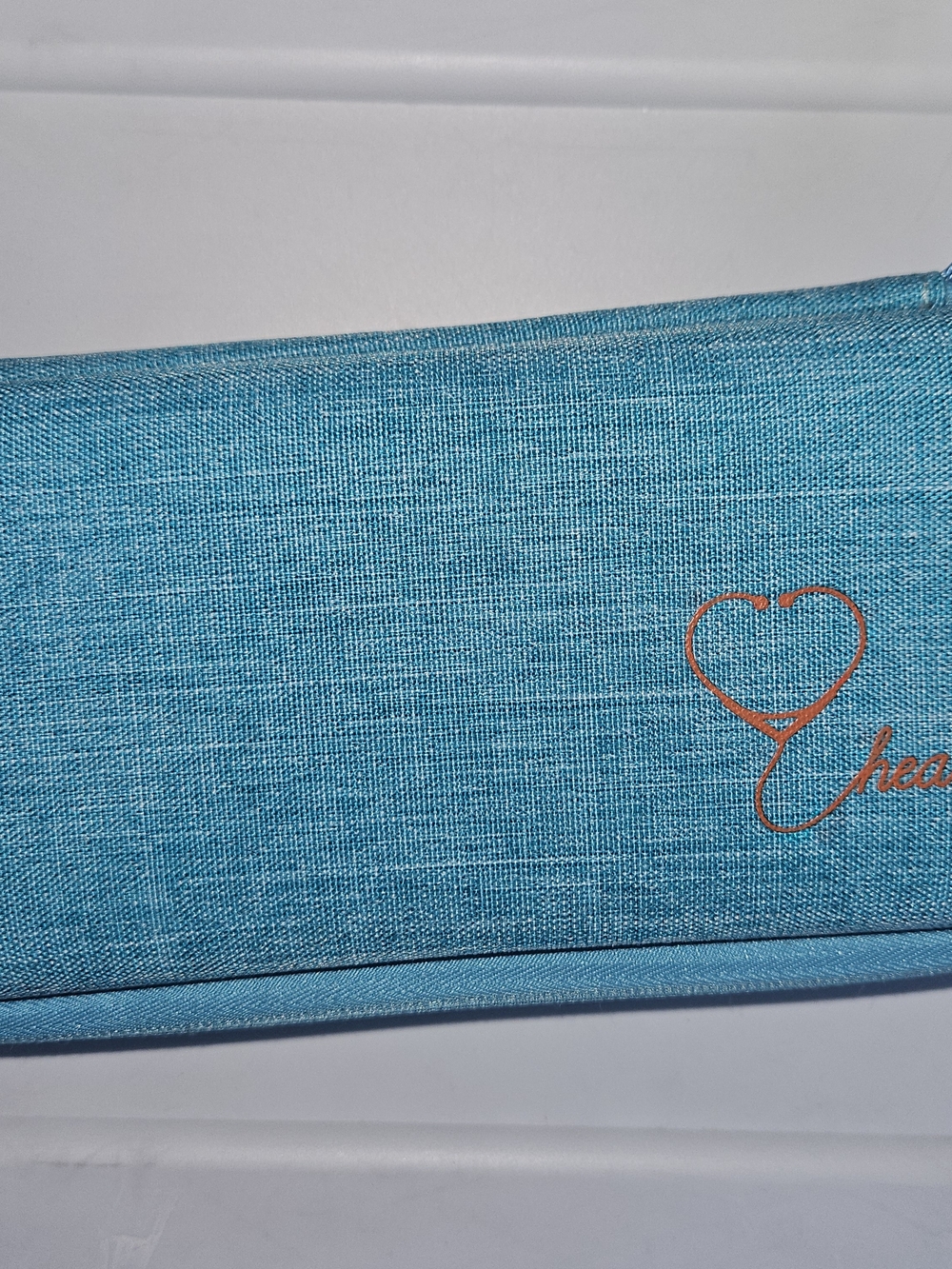 Turquoise Heart Accent Supply Case